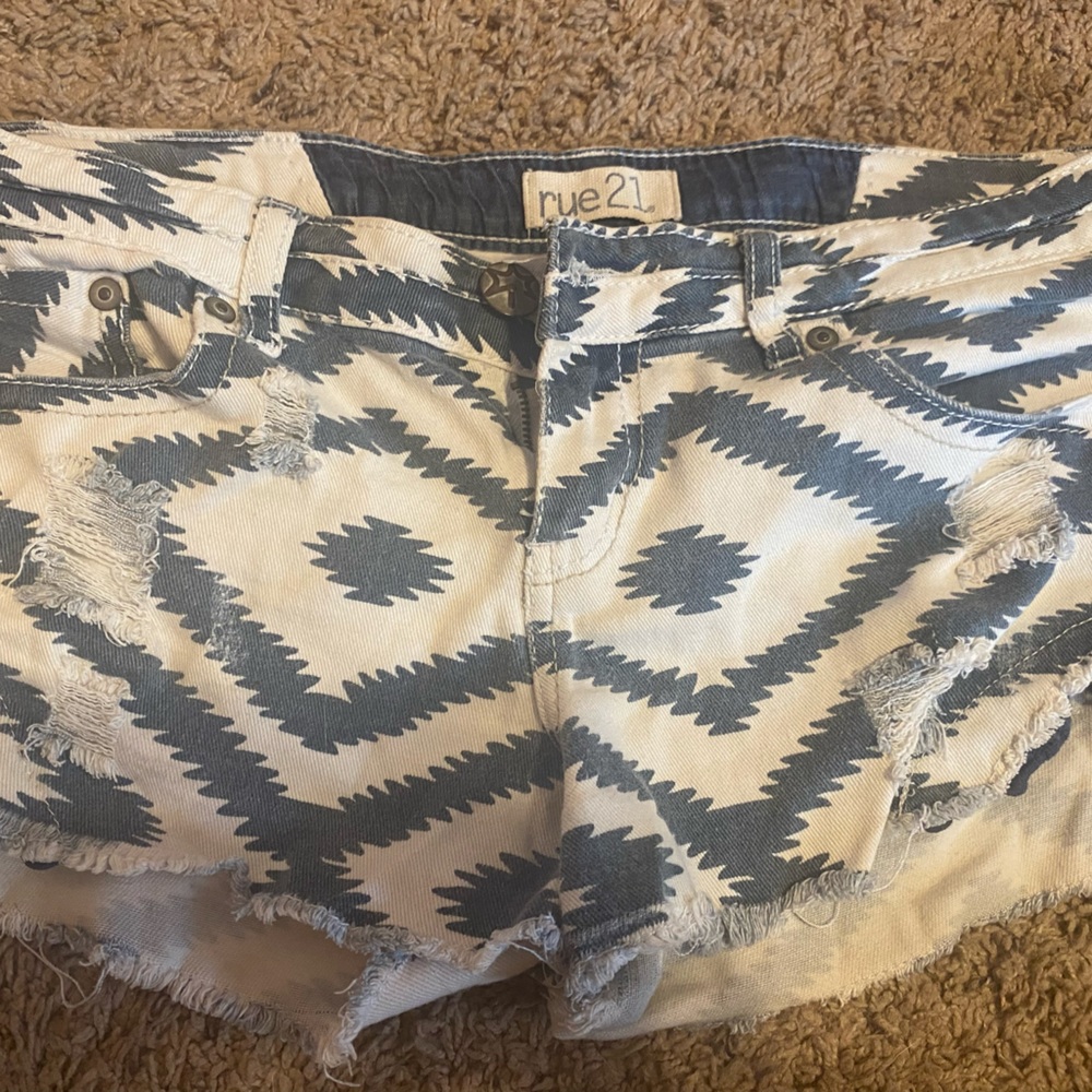 Rue 21 shorts